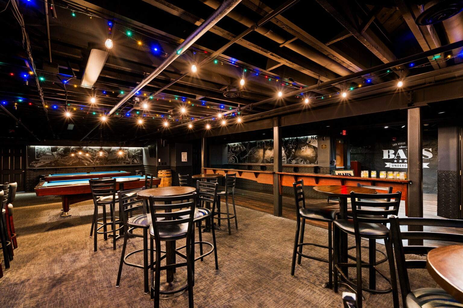 Bar photo 2